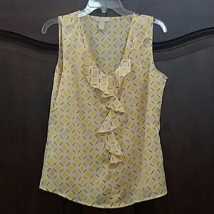 Banana Republic medium petite yellow v neck blouse
